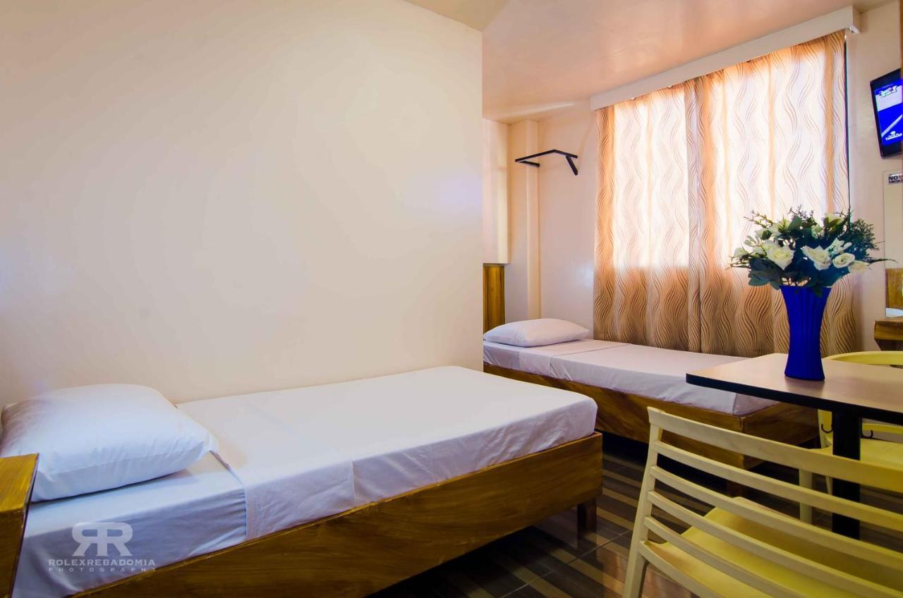 Diamond Hotel And Resto 카타르만 외부 사진